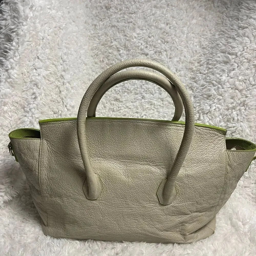 Vittoria Napoli Elegant Leather Cream XL Tote Bag with Green Accents